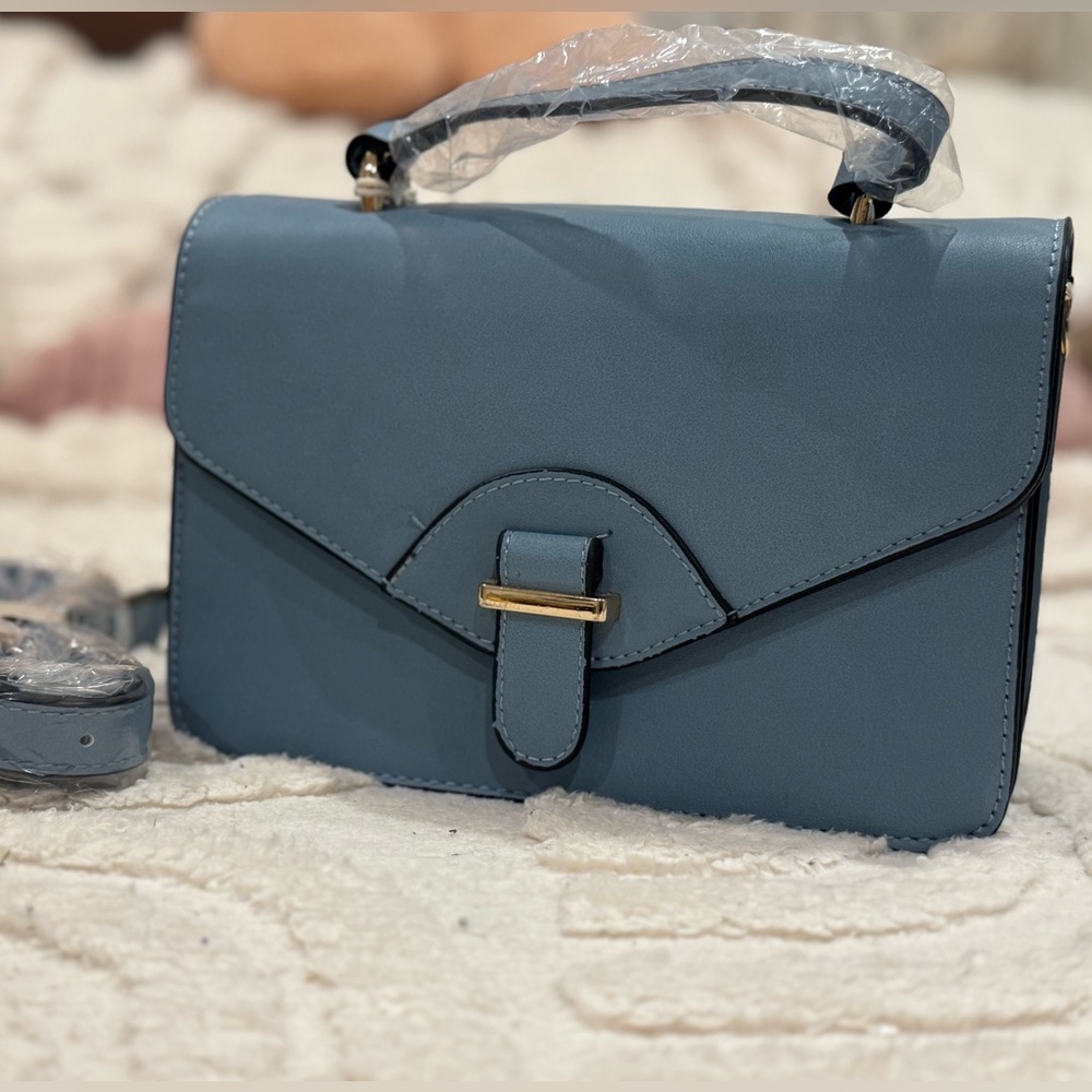 Stylish Blue Crossbody Bag - Picture 5 of 7
